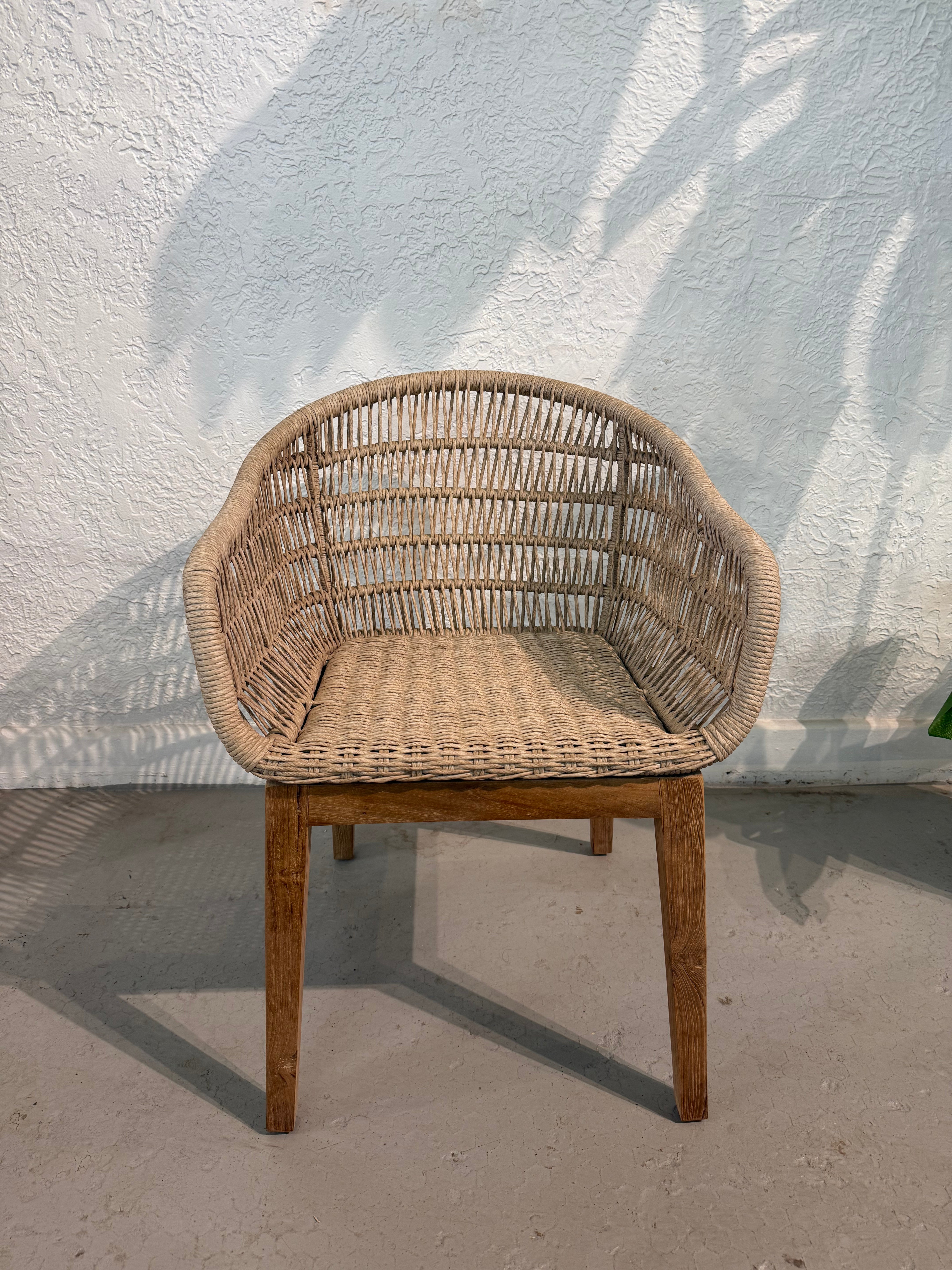 Quincal Teak Chair