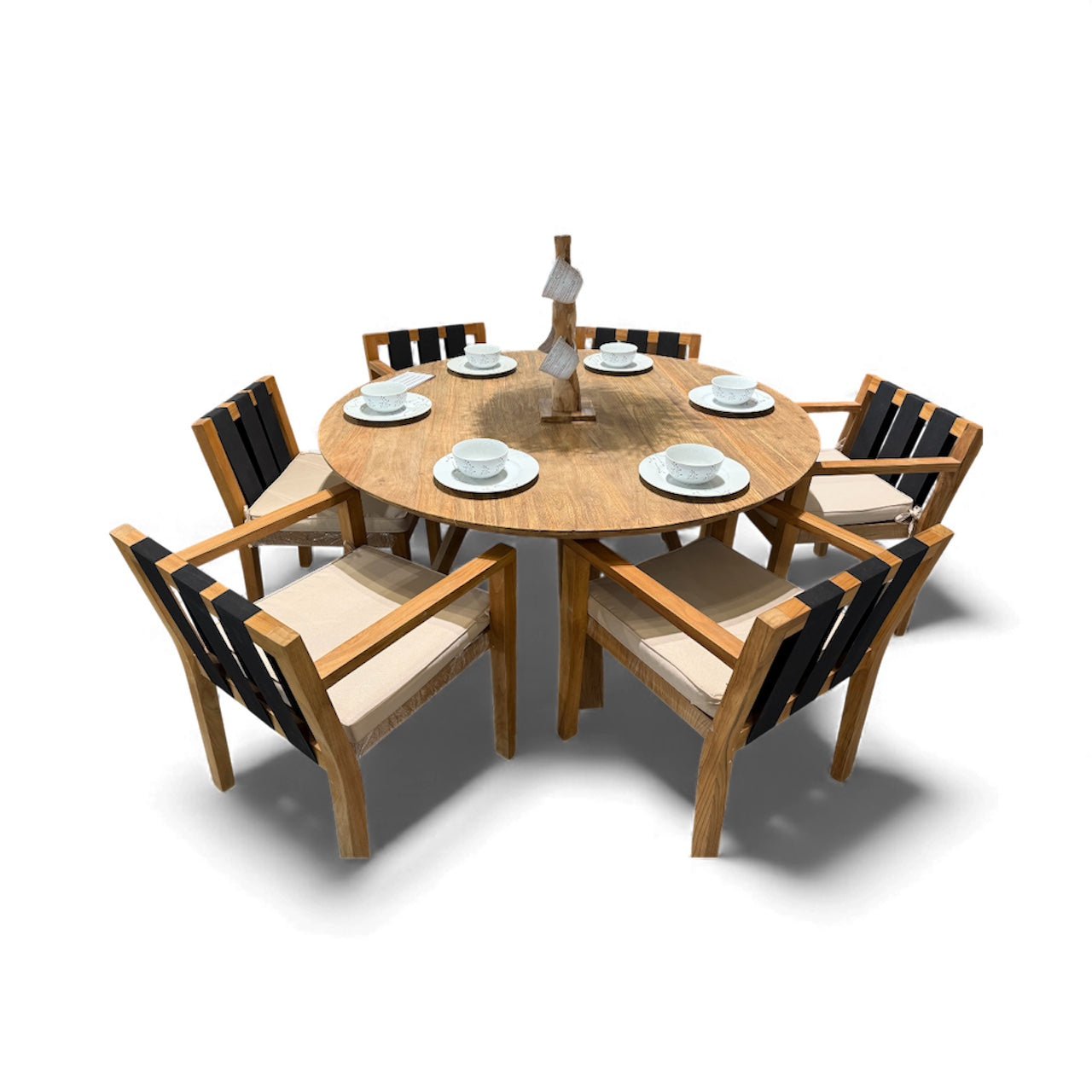 The Aurora Round 5'3" Teak Recklaimed Table