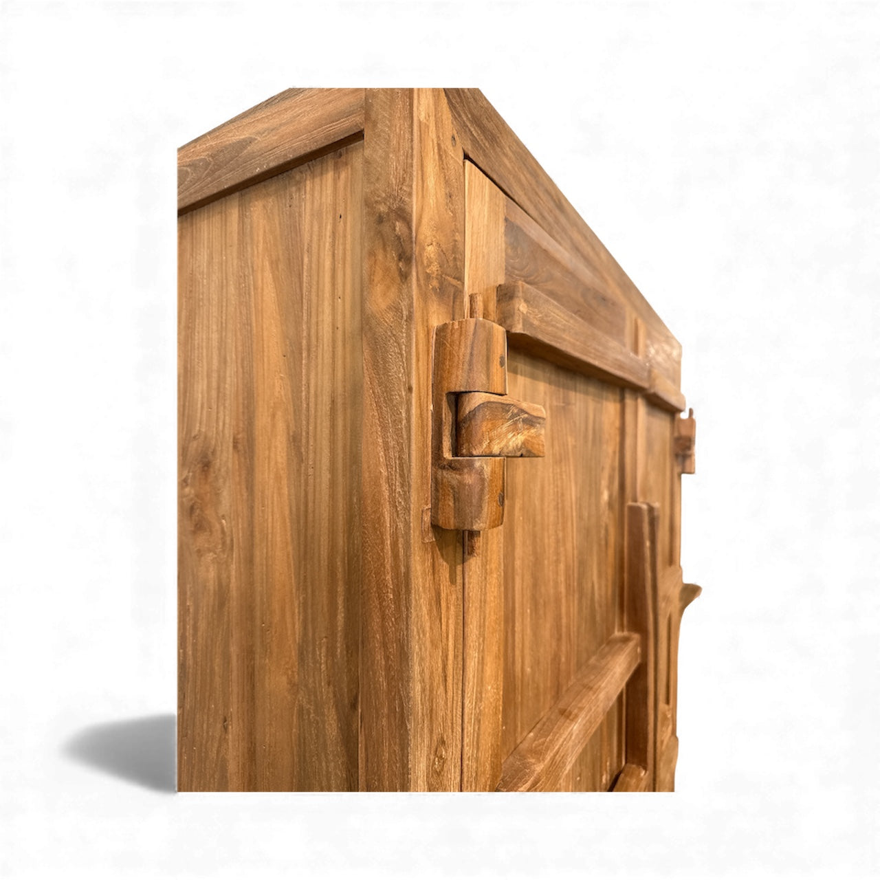 Regatta Cabinet